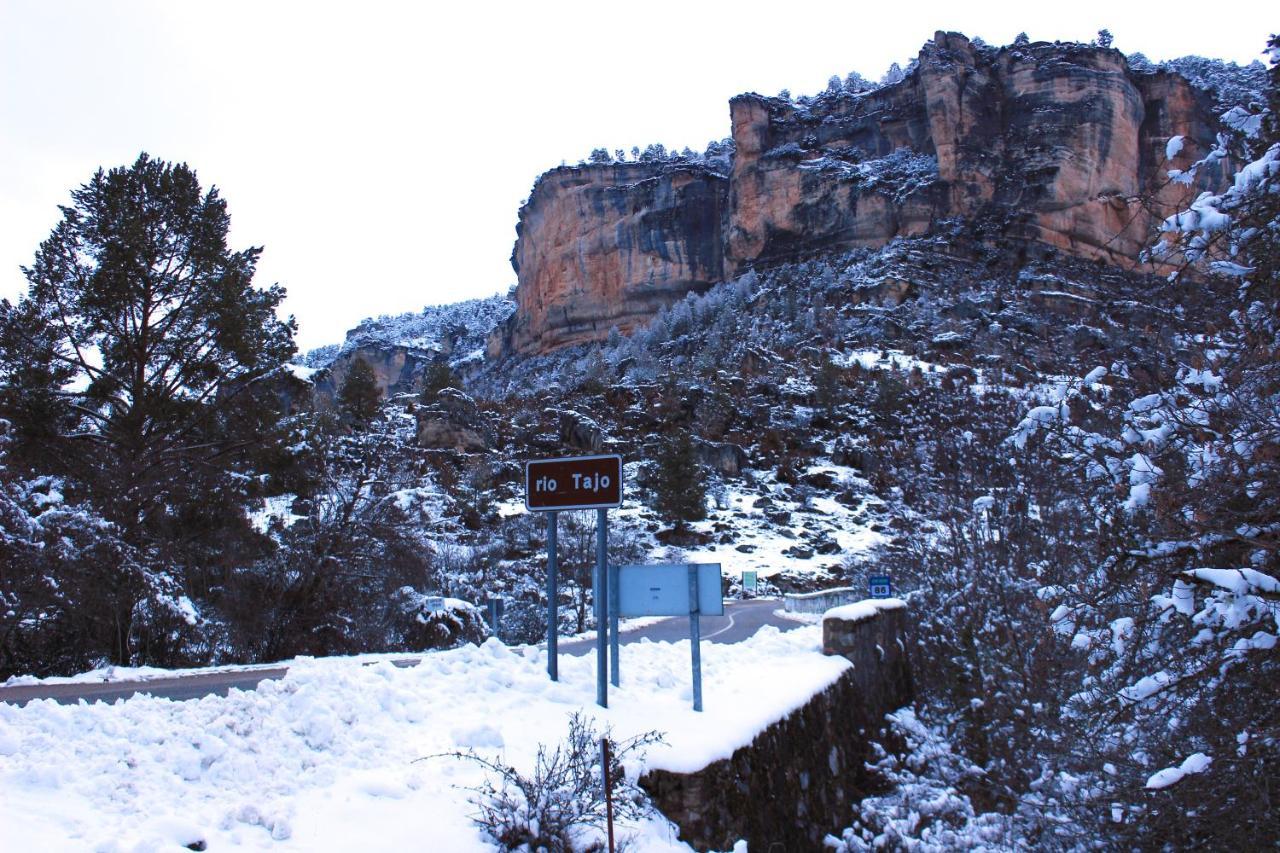 Casas Rurales Chon Alto Tajo Peralejos de las Truchas Εξωτερικό φωτογραφία